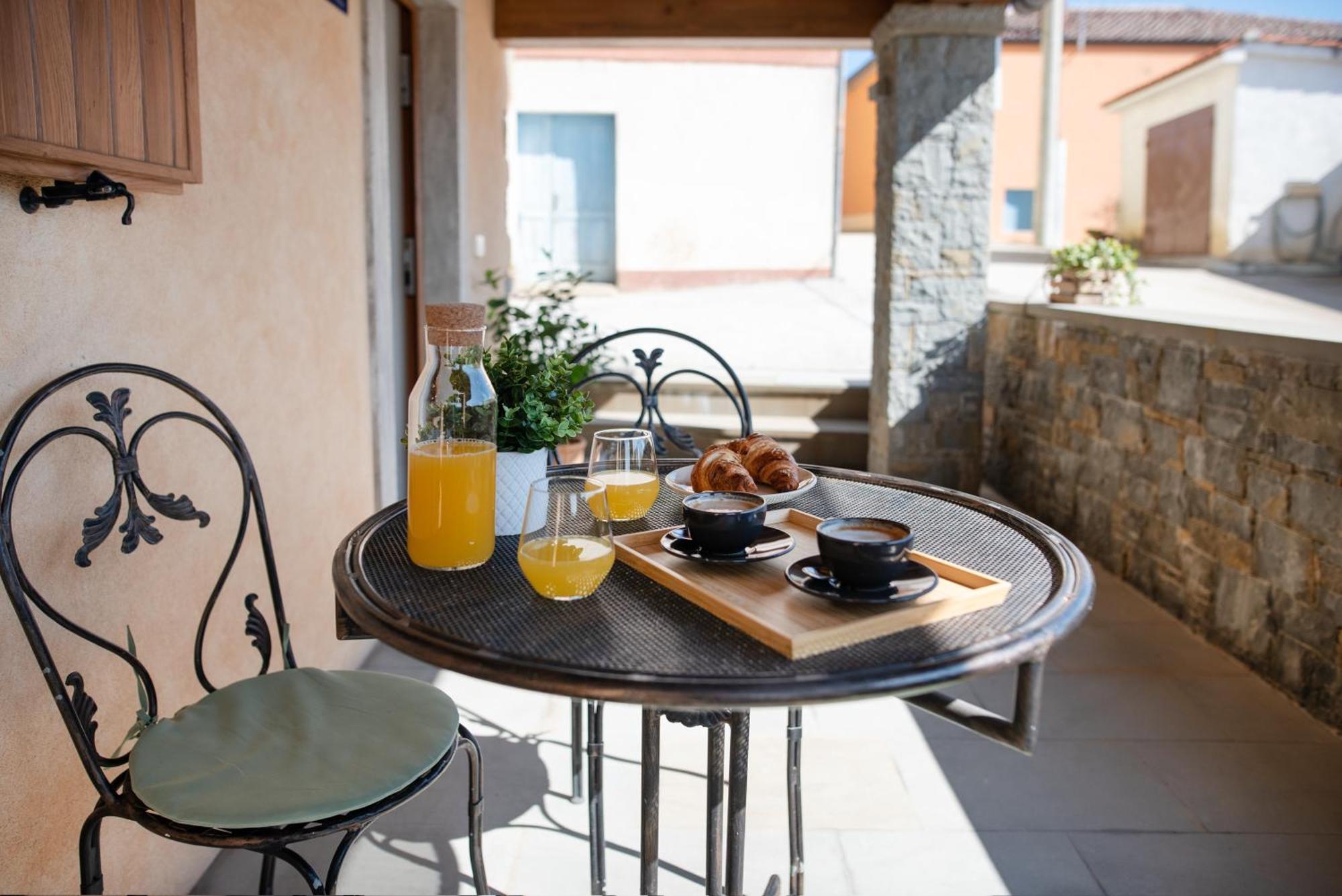 Truffle House Karlic Apartman Buzet Kültér fotó